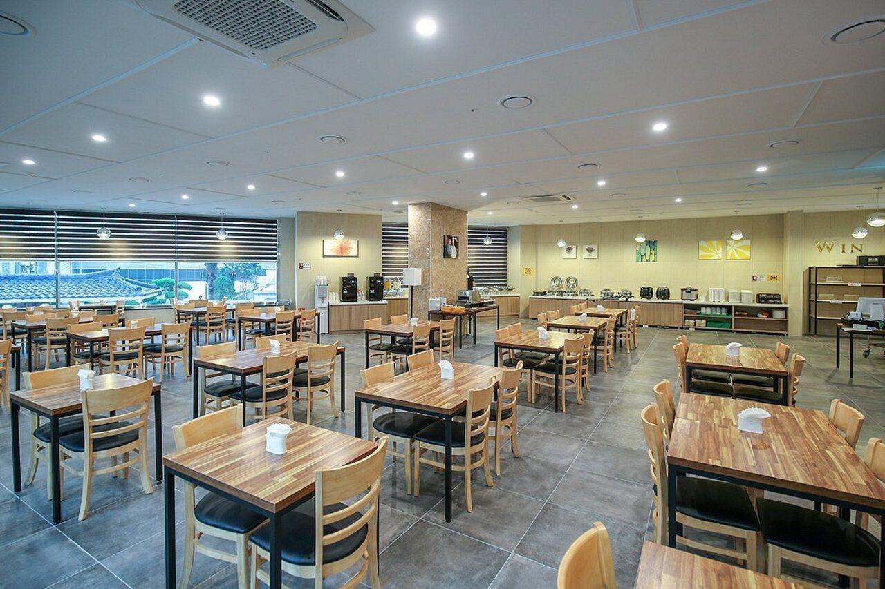 Hotel Winstory Seogwipo Bagian luar foto