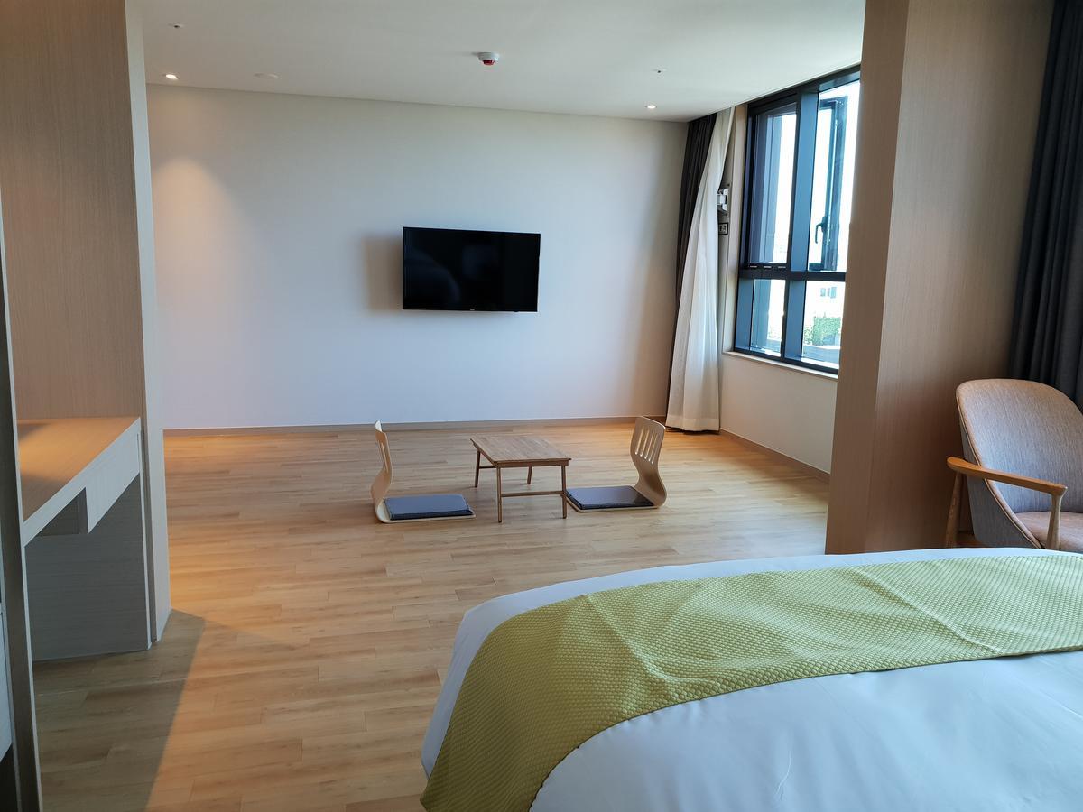 Hotel Winstory Seogwipo Bagian luar foto