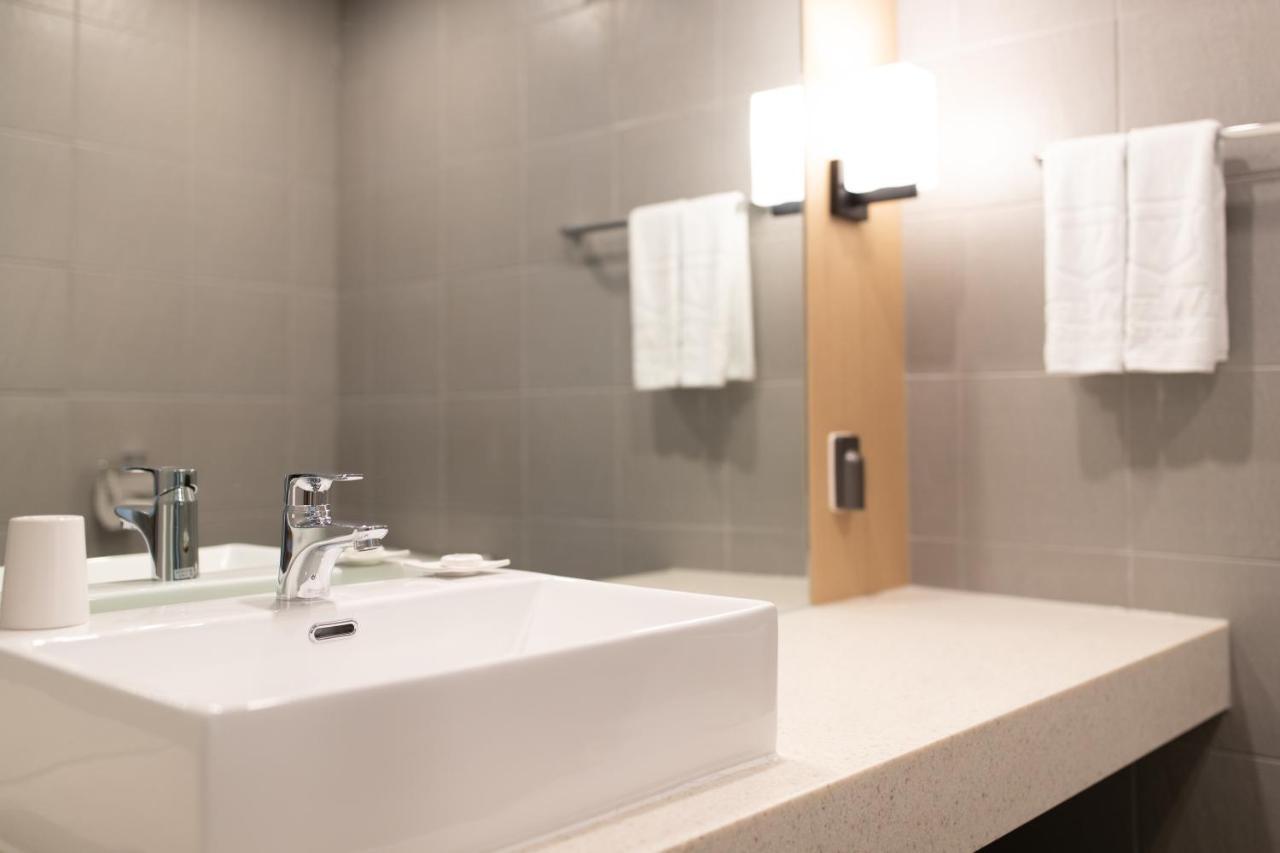 Hotel Winstory Seogwipo Bagian luar foto